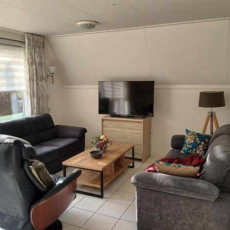 Вилла Vrijstaande Woning Te Vlagtwedde Экстерьер фото